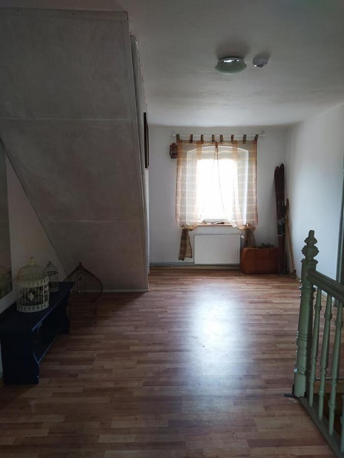 Polny Zakatek - Pokoje Goscinne Rybnica Buitenkant foto